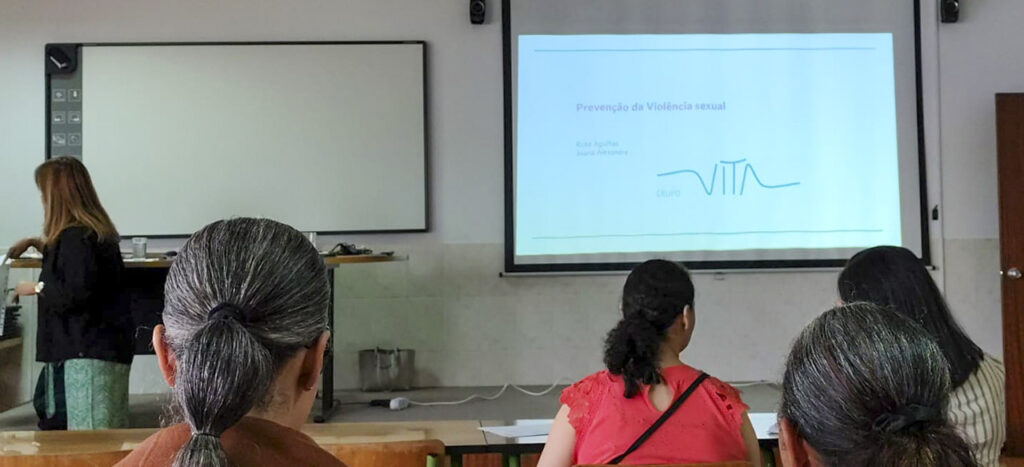 Esta imagem não tem texto alternativo. O nome do ficheiro é: Formacao-sobre-abusos-sexuais-no-colegio-Nossa-Senhora-de-Fatima.jpg