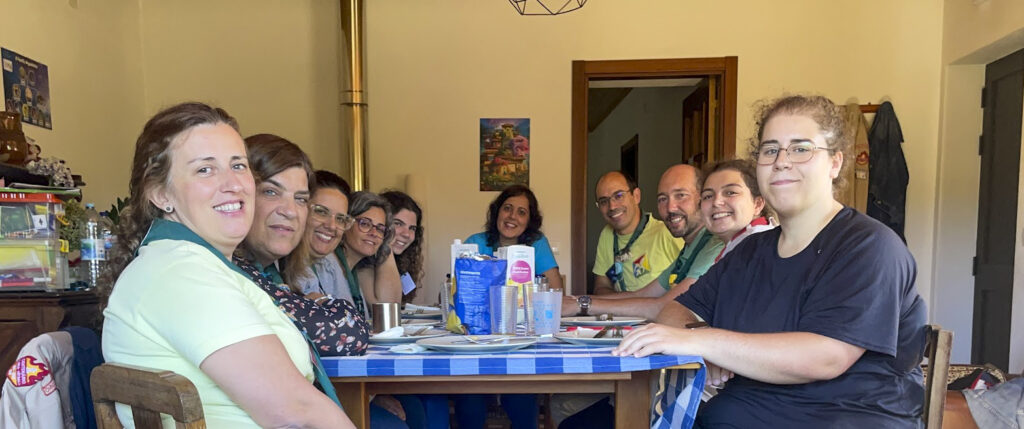 Esta imagem não tem texto alternativo. O nome do ficheiro é: Agrupamento-1198-da-inicio-a-novo-ano-escutista-com-25-anos-de-historia.jpg