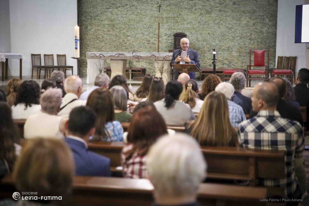 Esta imagem não tem texto alternativo. O nome do ficheiro é: Assembleia-Diocesana-Trabalhos-de-grupo-apresentam-conclusoes-scaled.jpg
