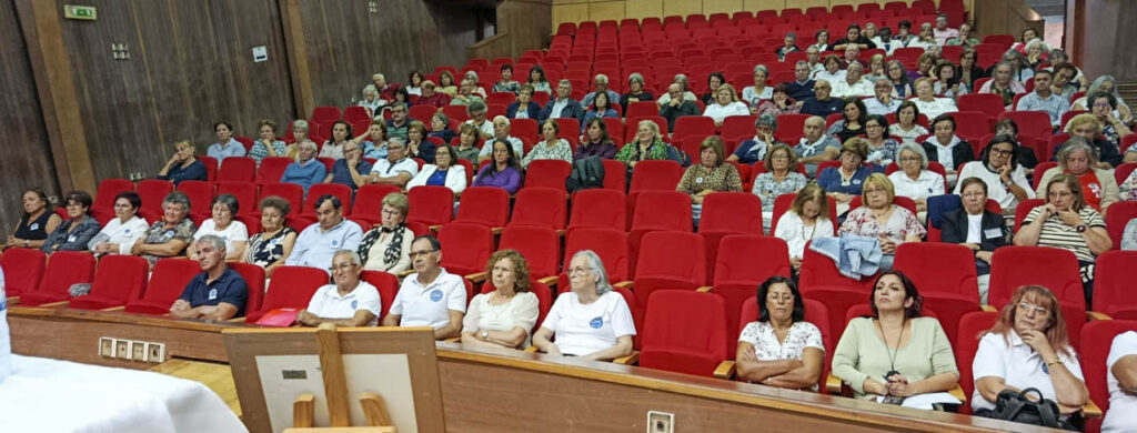 Esta imagem não tem texto alternativo. O nome do ficheiro é: Assembleia-geral-das-Conferencias-Vicentinas-da-Diocese-de-Leiria-Fatima.jpg