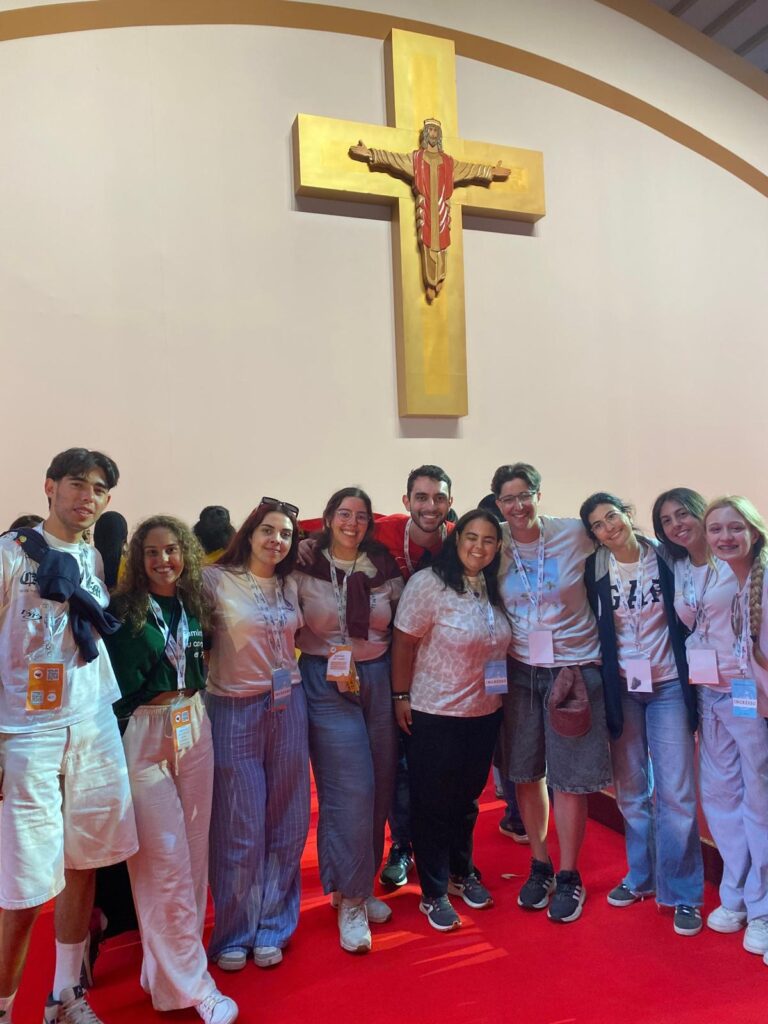 Esta imagem não tem texto alternativo. O nome do ficheiro é: SDPJ-Leiria-Fatima-apresentou-o-programa-pastoral-para-2025-2026.jpg