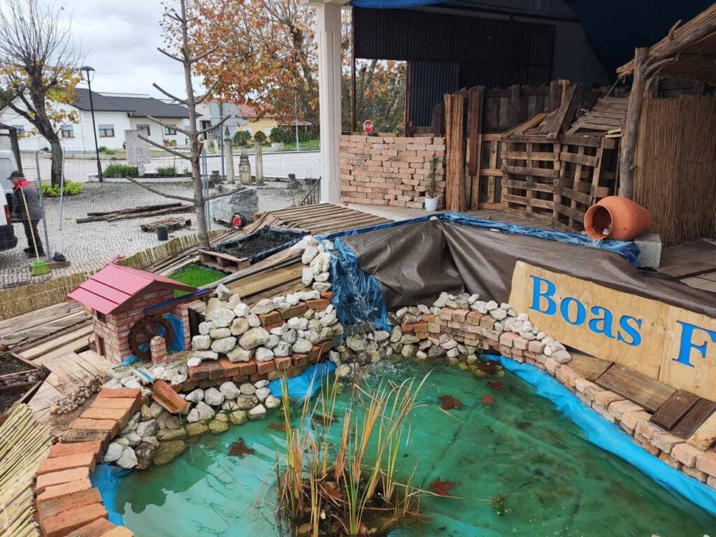 Esta imagem não tem texto alternativo. O nome do ficheiro é: Comunidade-da-Bajouca-constroi-o-seu-presepio.jpg