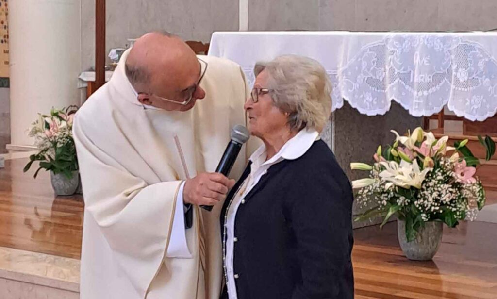 Esta imagem não tem texto alternativo. O nome do ficheiro é: Cem-anos-de-vida-celebrados-com-homenagem-na-Barosa.jpg
