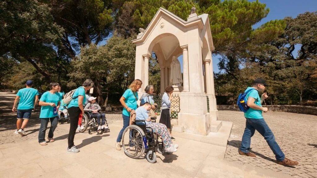 Esta imagem não tem texto alternativo. O nome do ficheiro é: Iniciativa-Vem-para-o-Meio_otimizada.jpg