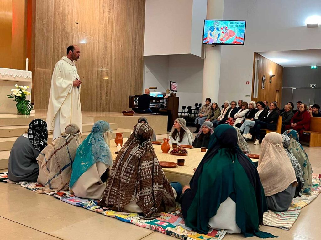 Esta imagem não tem texto alternativo. O nome do ficheiro é: Nos-Pousos-a-Semana-Santa-foram-momentos-fortes-de-espiritualidade.jpg