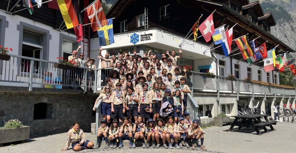 Esta imagem não tem texto alternativo. O nome do ficheiro é: Agrupamento-127-de-Leiria-viveu-o-ACAGRUP-no-Kandersteg-International-Scout-Centre.jpg
