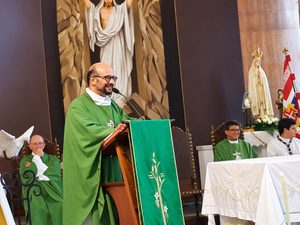 Padre João Paulo acolhido como novo pároco do Olival